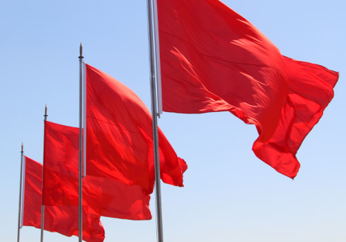 What are red flags when paying a retainer?